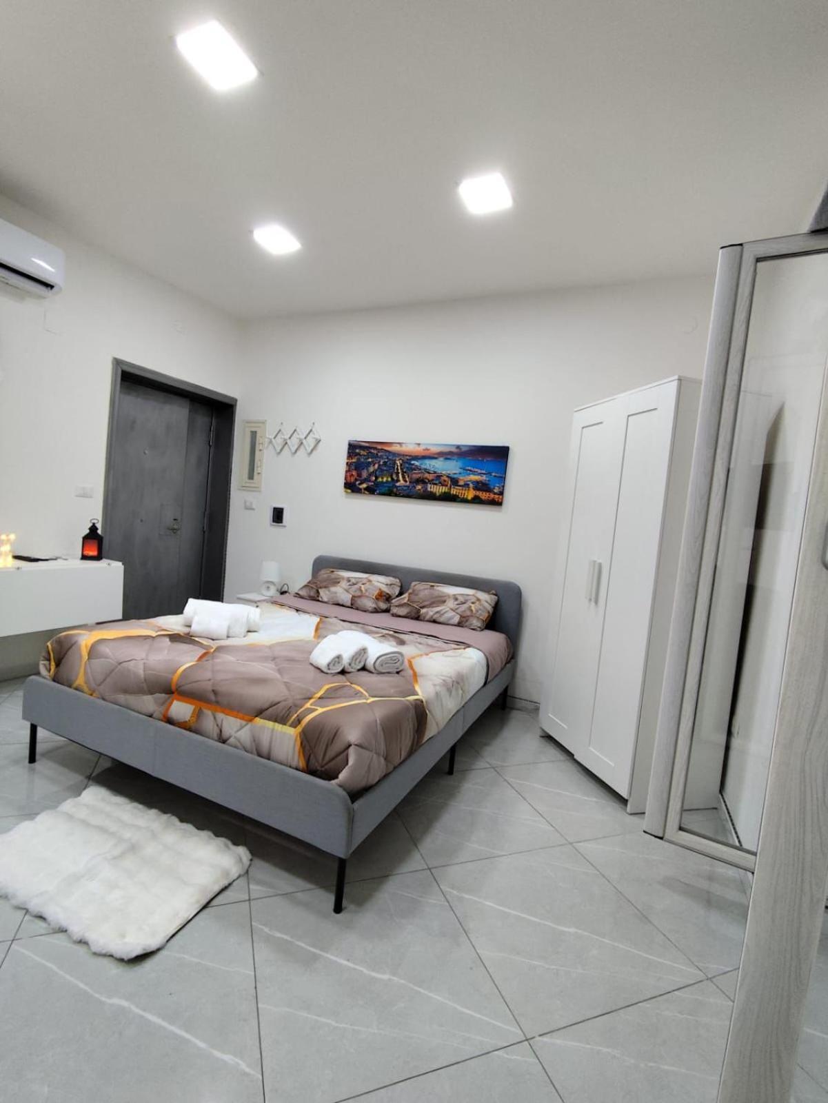 Apartamento Bro And Sis House Nápoles Exterior foto